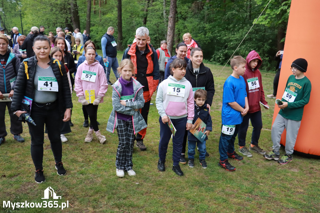 Fotorelacja: VII Familijny Bieg z Książką w Myszkowie