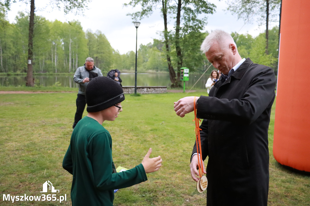 Fotorelacja: VII Familijny Bieg z Książką w Myszkowie