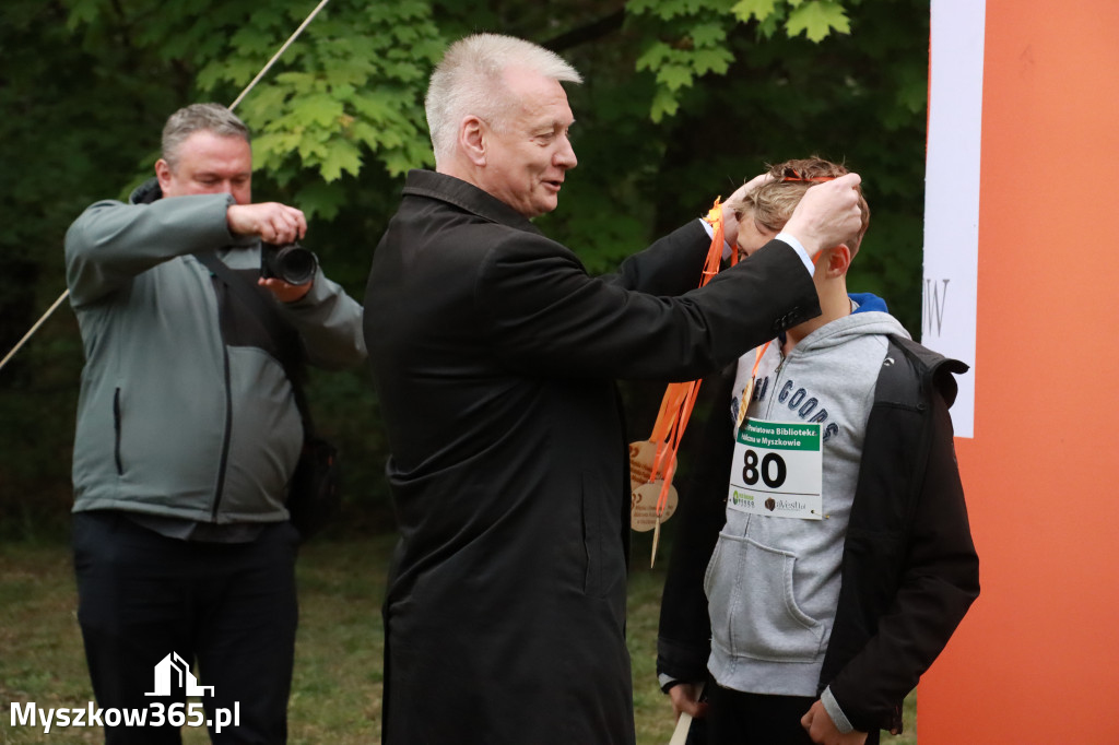 Fotorelacja: VII Familijny Bieg z Książką w Myszkowie
