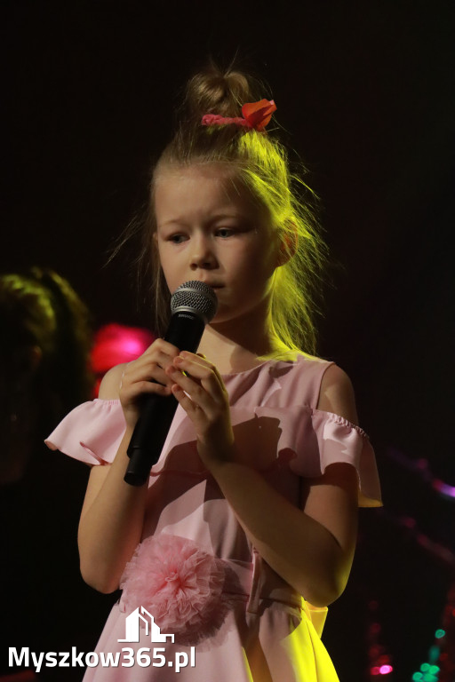 Fotorelacja: Finał NASZ TALENT w Myszkowie - kategoria przedszkola.