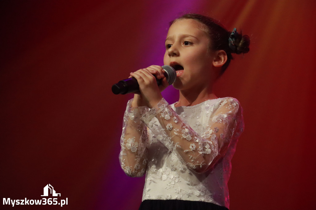 Fotorelacja: Finał NASZ TALENT w Myszkowie - kategoria przedszkola.