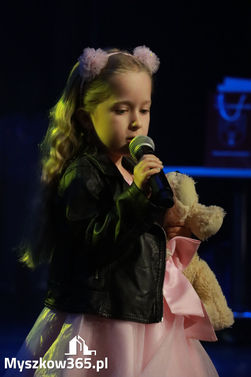 Fotorelacja: Finał NASZ TALENT w Myszkowie - kategoria przedszkola.
