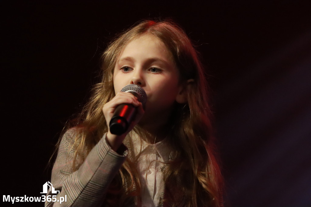 Fotorelacja: Finał NASZ TALENT w Myszkowie - Kategoria Szkoły Podstawowe I - III