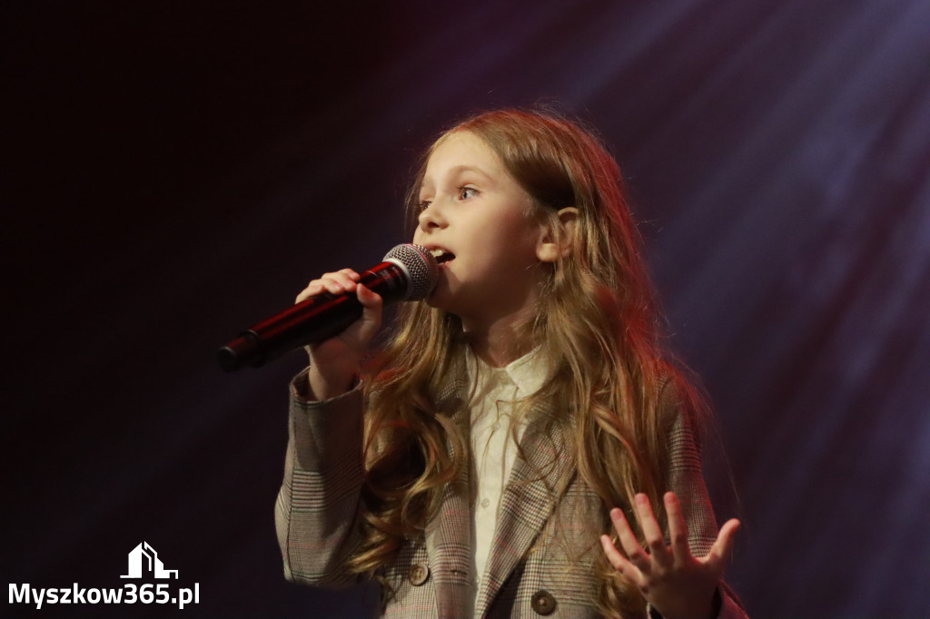 Fotorelacja: Finał NASZ TALENT w Myszkowie - Kategoria Szkoły Podstawowe I - III