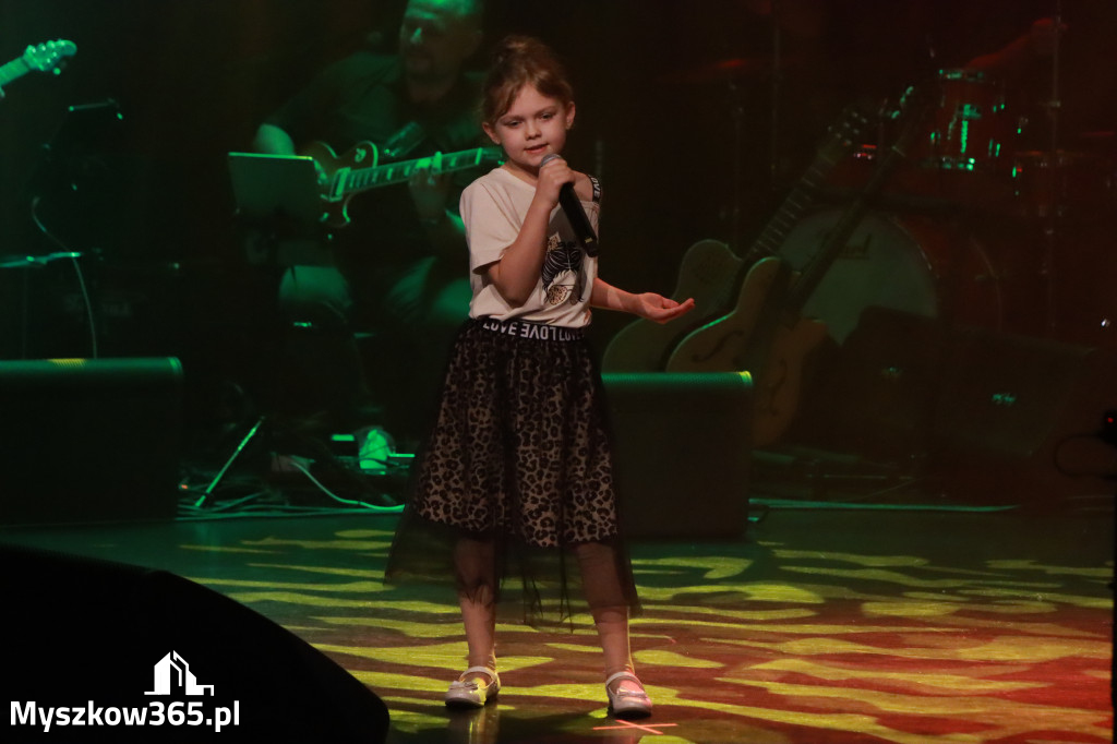 Fotorelacja: Finał NASZ TALENT w Myszkowie - Kategoria Szkoły Podstawowe I - III