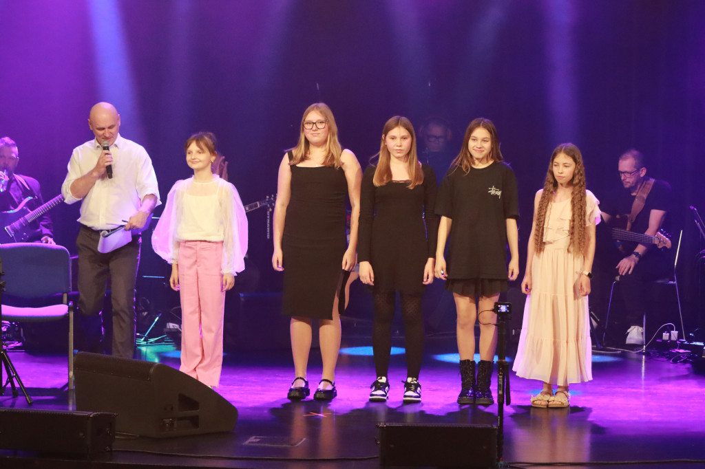 Fotorelacja: Finał NASZ TALENT w Myszkowie - Kategoria Szkoły Podstawowe IV - VI