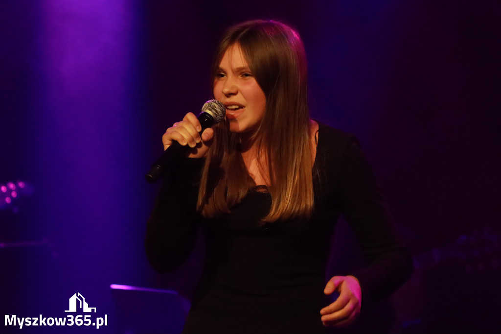 Fotorelacja: Finał NASZ TALENT w Myszkowie - Kategoria Szkoły Podstawowe IV - VI