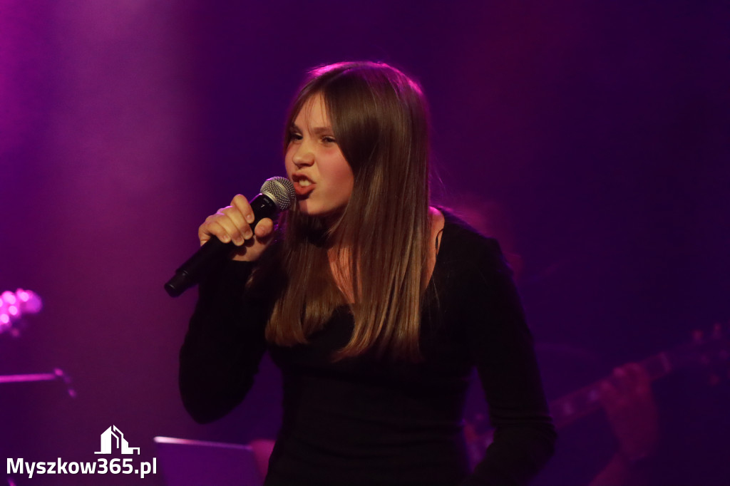 Fotorelacja: Finał NASZ TALENT w Myszkowie - Kategoria Szkoły Podstawowe IV - VI