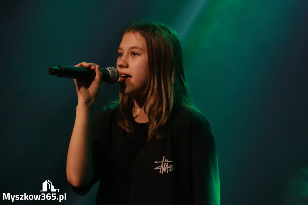 Fotorelacja: Finał NASZ TALENT w Myszkowie - Kategoria Szkoły Podstawowe IV - VI