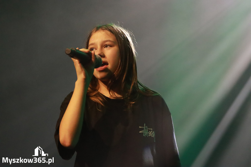 Fotorelacja: Finał NASZ TALENT w Myszkowie - Kategoria Szkoły Podstawowe IV - VI