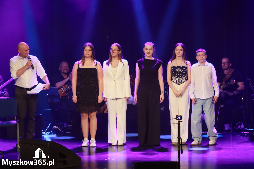 Fotorelacja: Finał NASZ TALENT w Myszkowie - Kategoria Szkoły Podstawowe VII - VIII