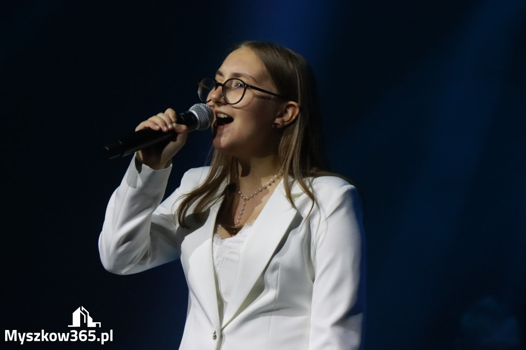 Fotorelacja: Finał NASZ TALENT w Myszkowie - Kategoria Szkoły Podstawowe VII - VIII