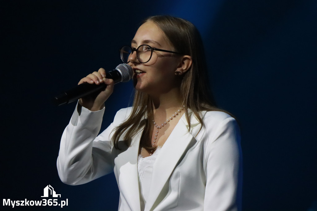 Fotorelacja: Finał NASZ TALENT w Myszkowie - Kategoria Szkoły Podstawowe VII - VIII