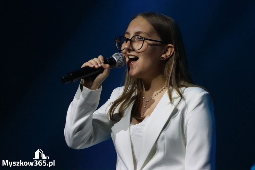 Fotorelacja: Finał NASZ TALENT w Myszkowie - Kategoria Szkoły Podstawowe VII - VIII