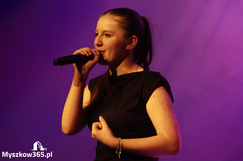 Fotorelacja: Finał NASZ TALENT w Myszkowie - Kategoria Szkoły Podstawowe VII - VIII