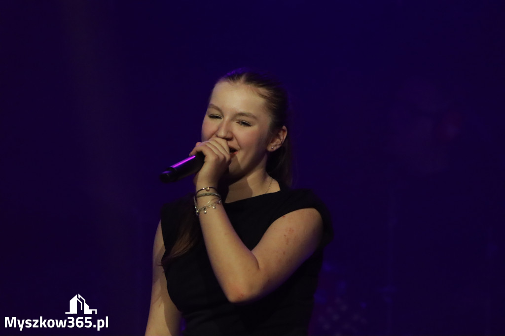 Fotorelacja: Finał NASZ TALENT w Myszkowie - Kategoria Szkoły Podstawowe VII - VIII