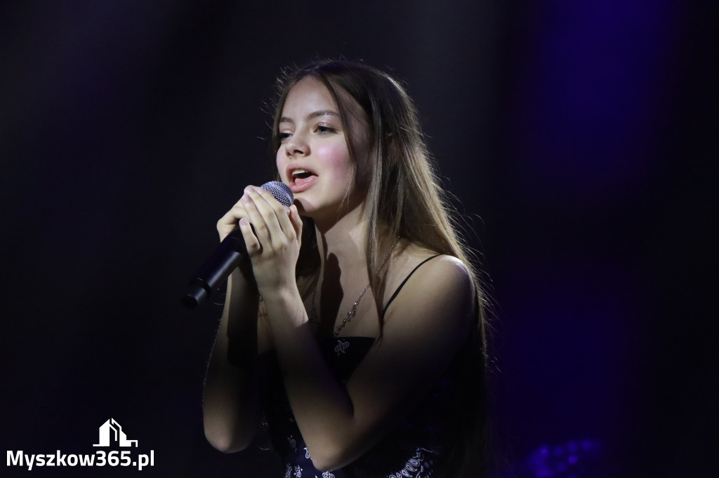 Fotorelacja: Finał NASZ TALENT w Myszkowie - Kategoria Szkoły Podstawowe VII - VIII