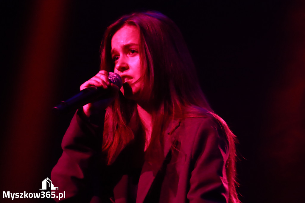Fotorelacja: Finał NASZ TALENT w Myszkowie - Kategoria Szkoły Ponadpodstawowe