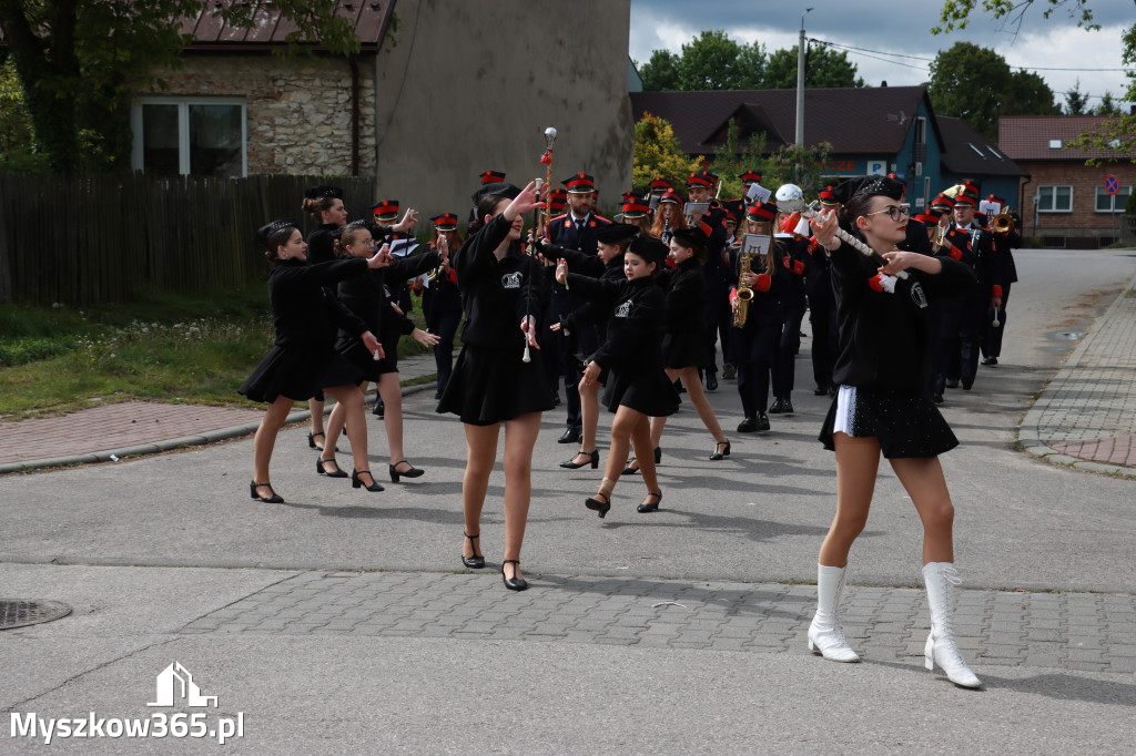 Fotorelacja I: 120-lecie OSP Żarki - przemarsz na plac targowy