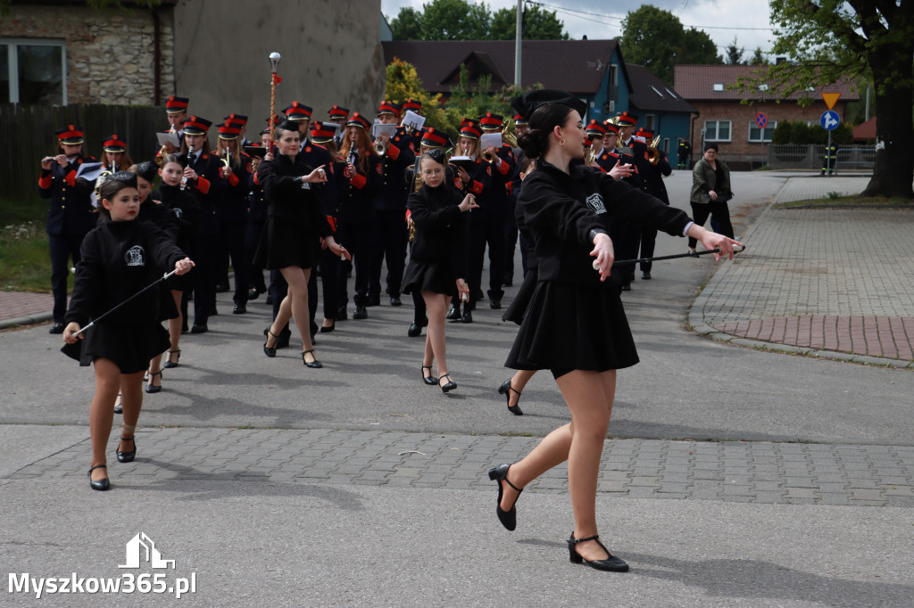 Fotorelacja I: 120-lecie OSP Żarki - przemarsz na plac targowy