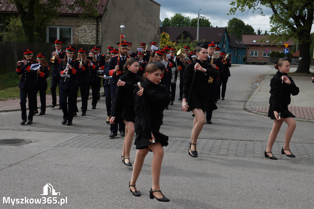 Fotorelacja I: 120-lecie OSP Żarki - przemarsz na plac targowy