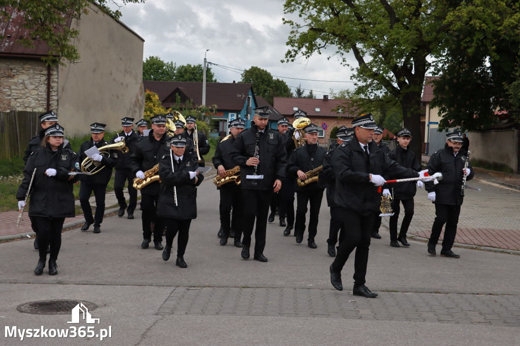 Fotorelacja I: 120-lecie OSP Żarki - przemarsz na plac targowy
