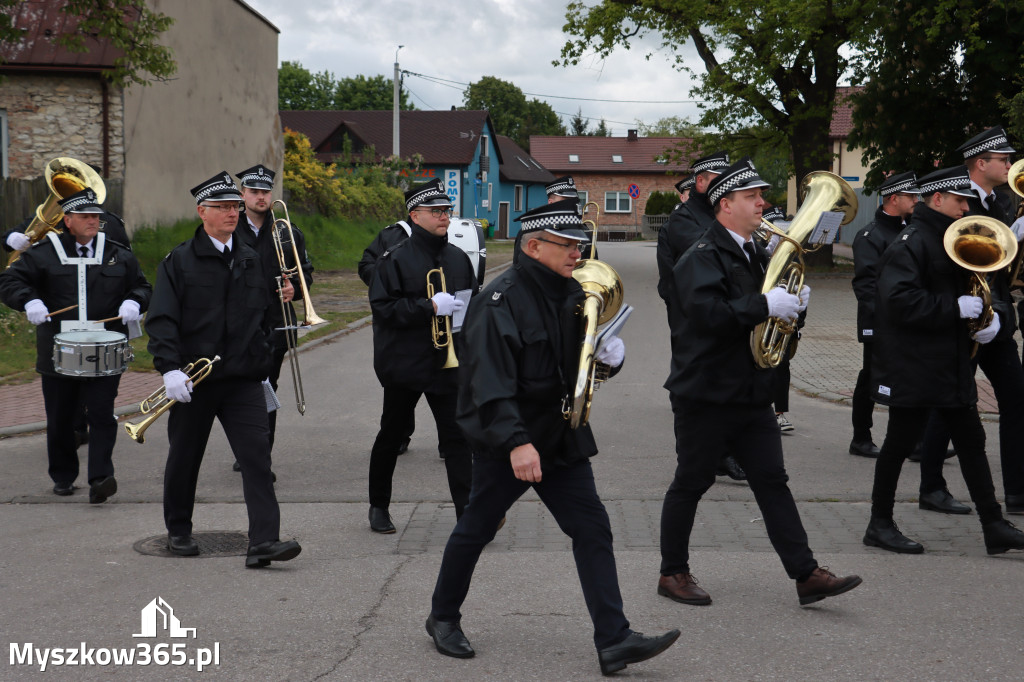 Fotorelacja I: 120-lecie OSP Żarki - przemarsz na plac targowy