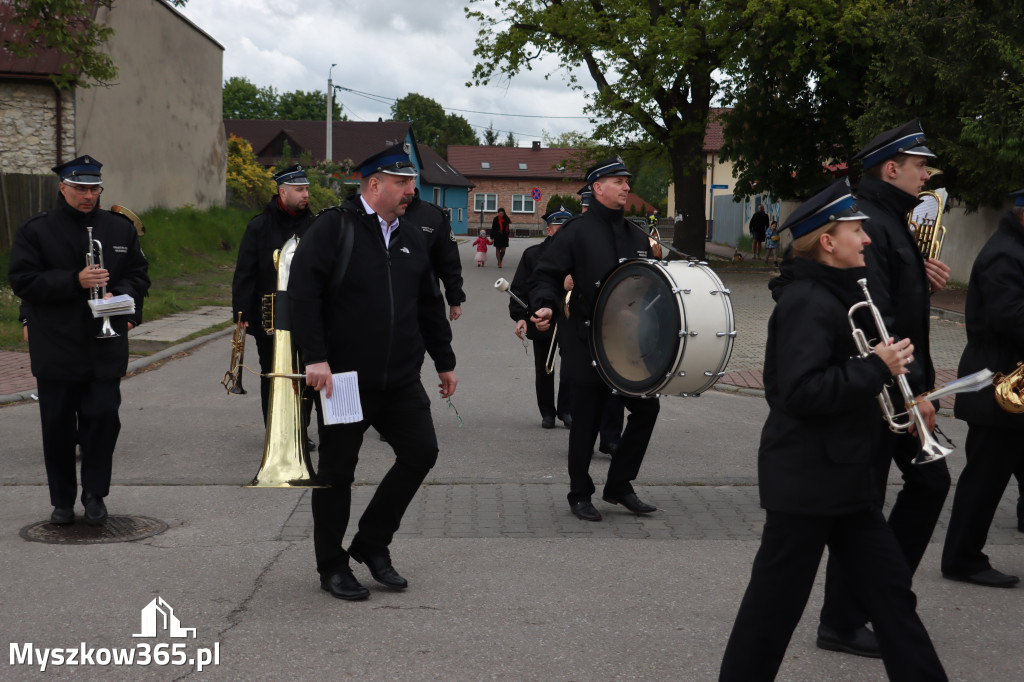 Fotorelacja I: 120-lecie OSP Żarki - przemarsz na plac targowy
