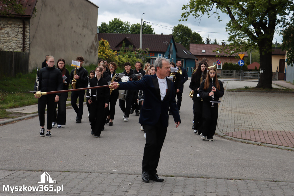 Fotorelacja I: 120-lecie OSP Żarki - przemarsz na plac targowy