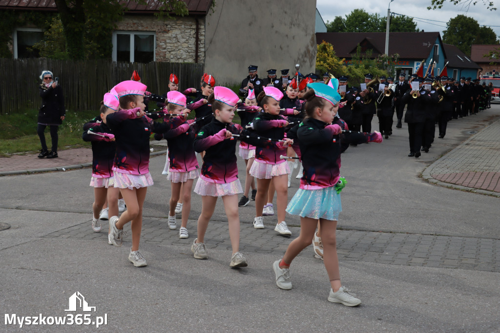 Fotorelacja I: 120-lecie OSP Żarki - przemarsz na plac targowy