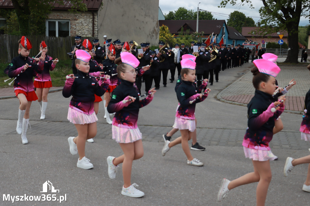Fotorelacja I: 120-lecie OSP Żarki - przemarsz na plac targowy