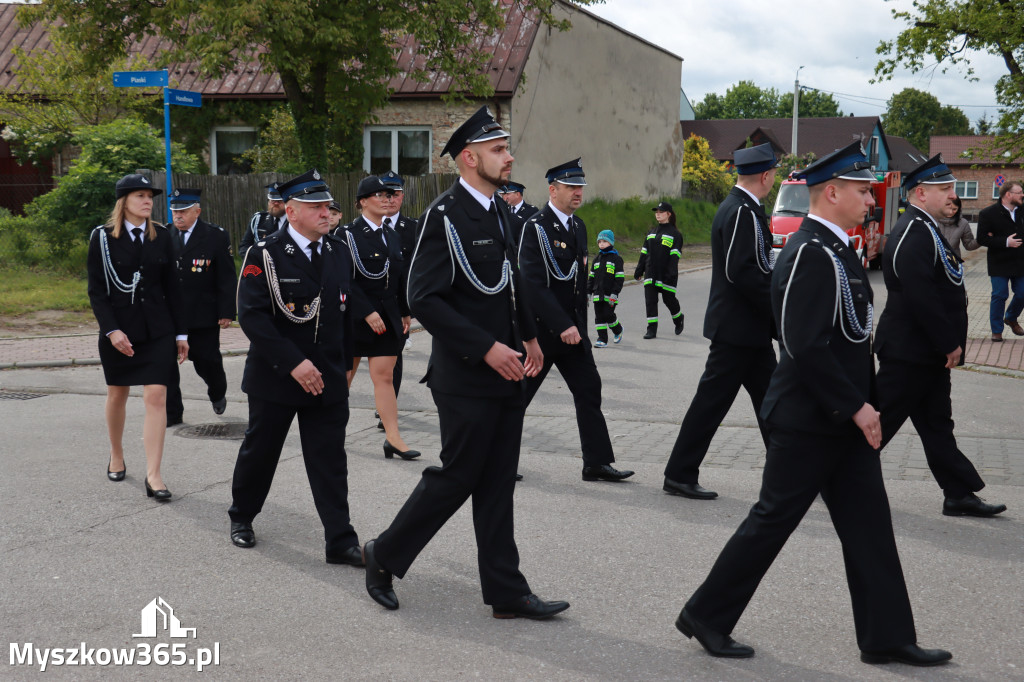 Fotorelacja I: 120-lecie OSP Żarki - przemarsz na plac targowy