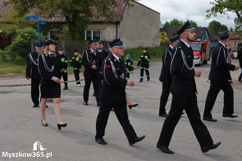 Fotorelacja I: 120-lecie OSP Żarki - przemarsz na plac targowy