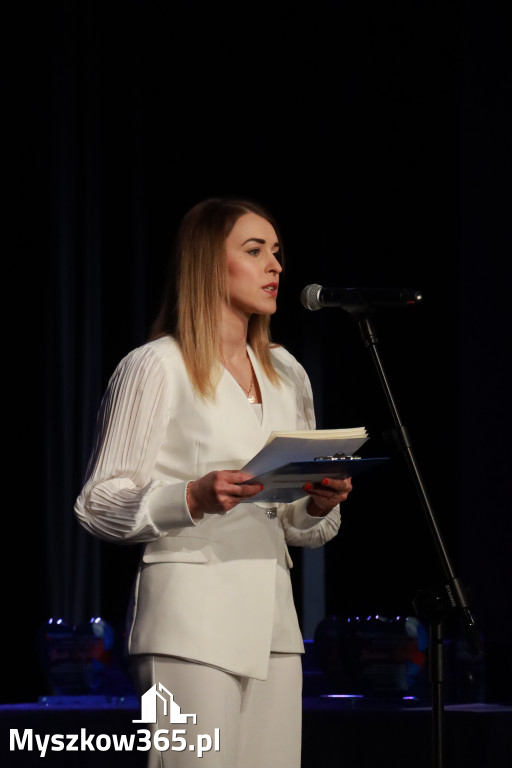 Fotorelacja: Koncert Basi Janygi w MDK Myszków
