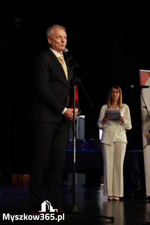 Fotorelacja: Koncert Basi Janygi w MDK Myszków