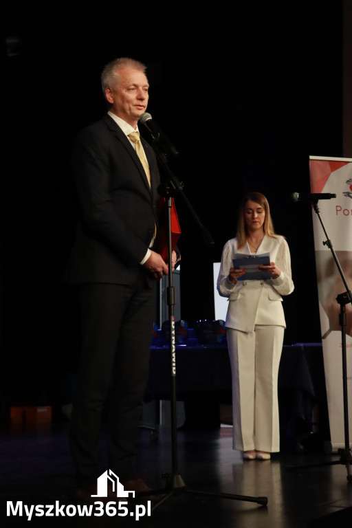 Fotorelacja: Koncert Basi Janygi w MDK Myszków