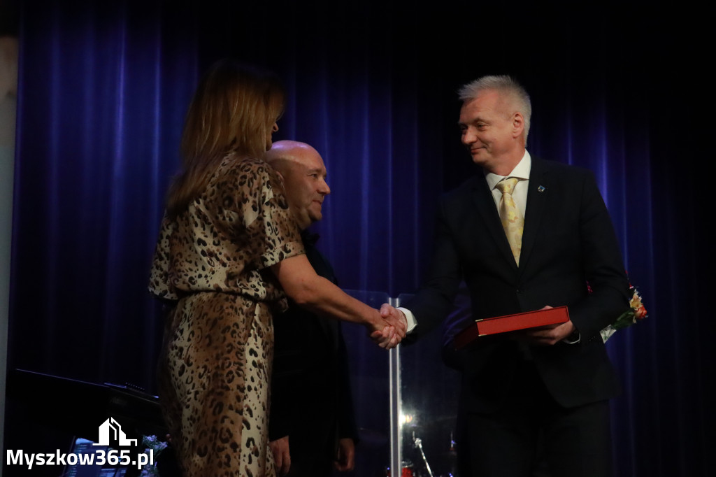 Fotorelacja: Koncert Basi Janygi w MDK Myszków