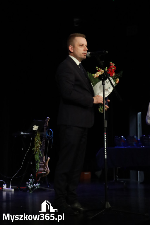 Fotorelacja: Koncert Basi Janygi w MDK Myszków