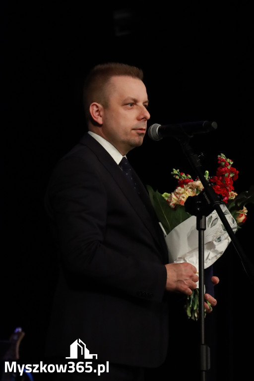 Fotorelacja: Koncert Basi Janygi w MDK Myszków