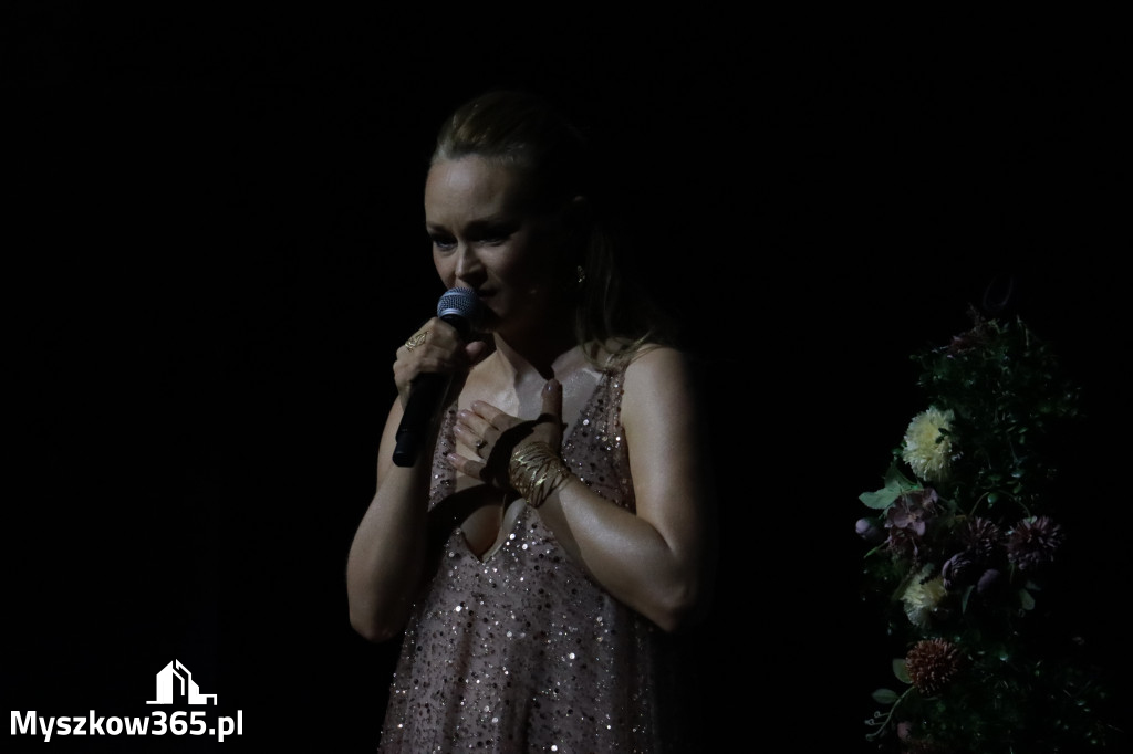 Fotorelacja: Koncert Basi Janygi w MDK Myszków