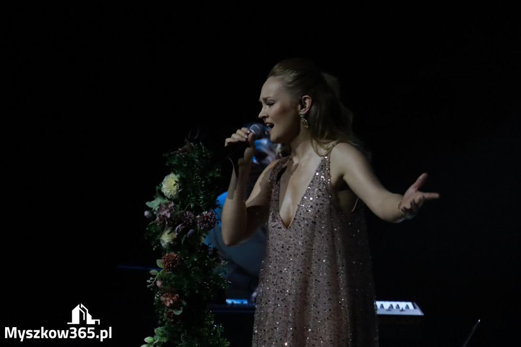Fotorelacja: Koncert Basi Janygi w MDK Myszków