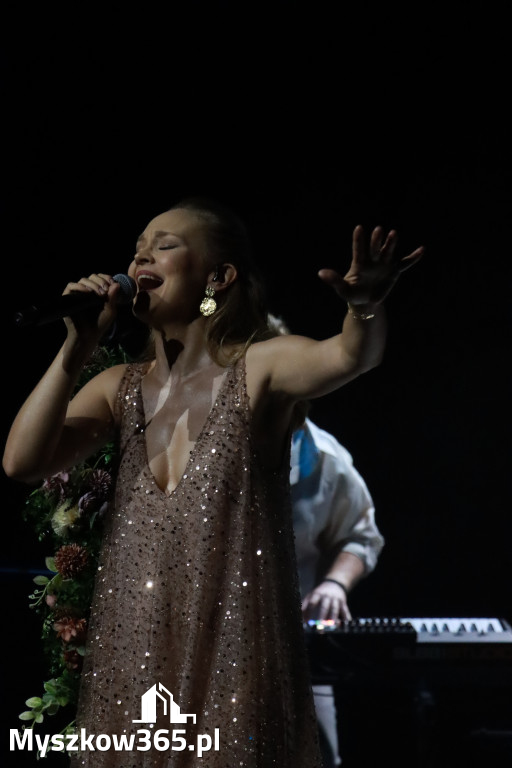 Fotorelacja: Koncert Basi Janygi w MDK Myszków