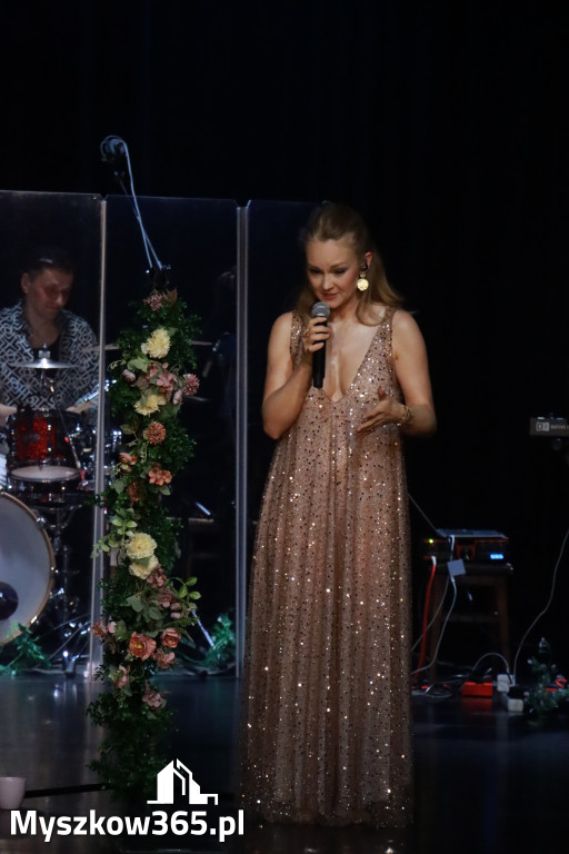 Fotorelacja: Koncert Basi Janygi w MDK Myszków