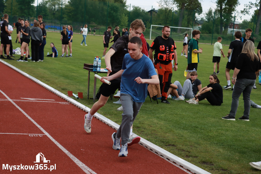 Fotorelacja: Powiatowy Festiwal Sztafet w Myszkowie