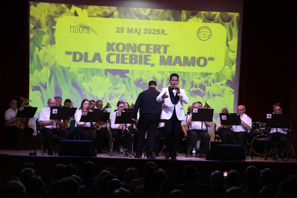 Fotorelacja: Koncert DLA CIEBIE MAMO w Koziegłowach