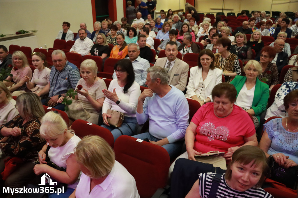 Fotorelacja: Koncert DLA CIEBIE MAMO w Koziegłowach