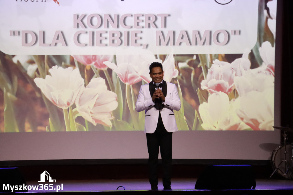 Fotorelacja: Koncert DLA CIEBIE MAMO w Koziegłowach
