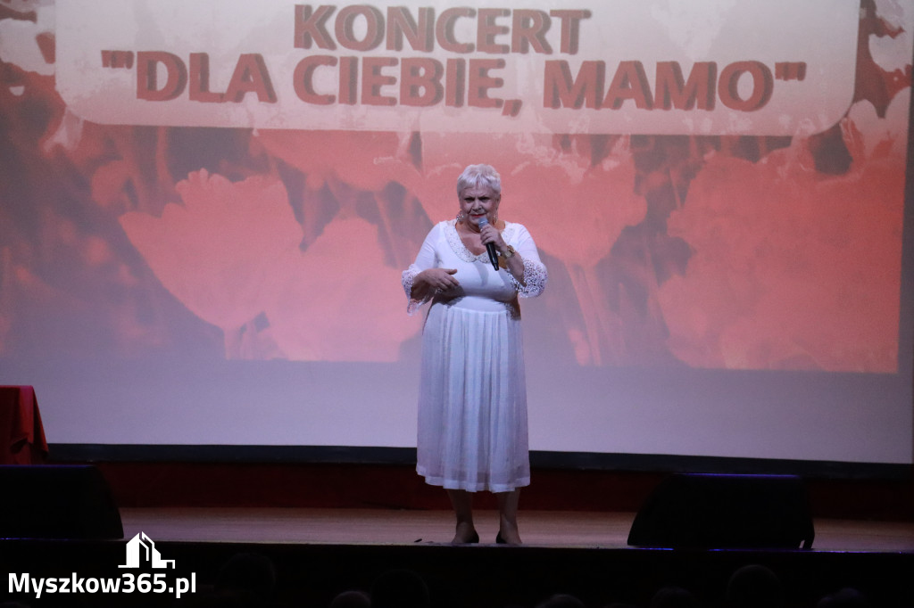 Fotorelacja: Koncert DLA CIEBIE MAMO w Koziegłowach