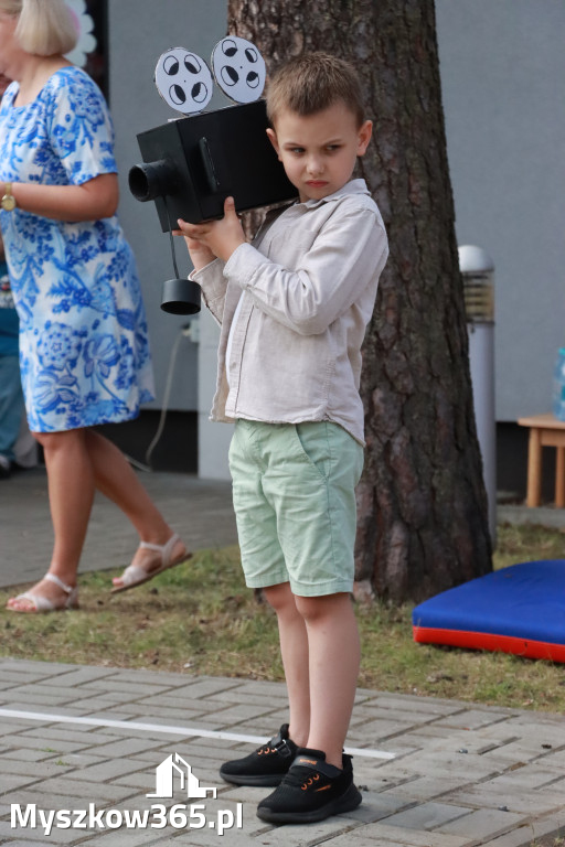 Fotorelacja I: Nadanie imienia Przedszkolu w Żarkach Letnisko