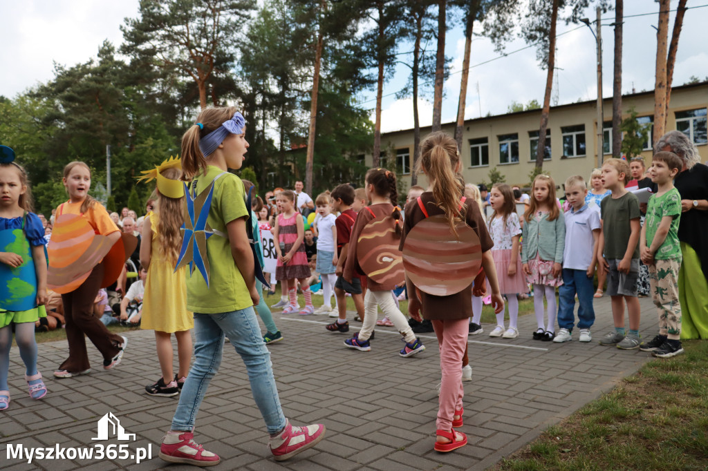 Fotorelacja I: Nadanie imienia Przedszkolu w Żarkach Letnisko